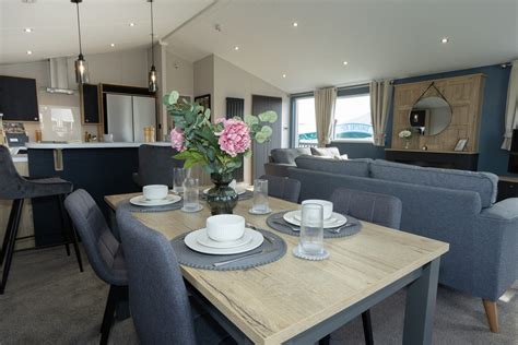 willerby new holland lodge